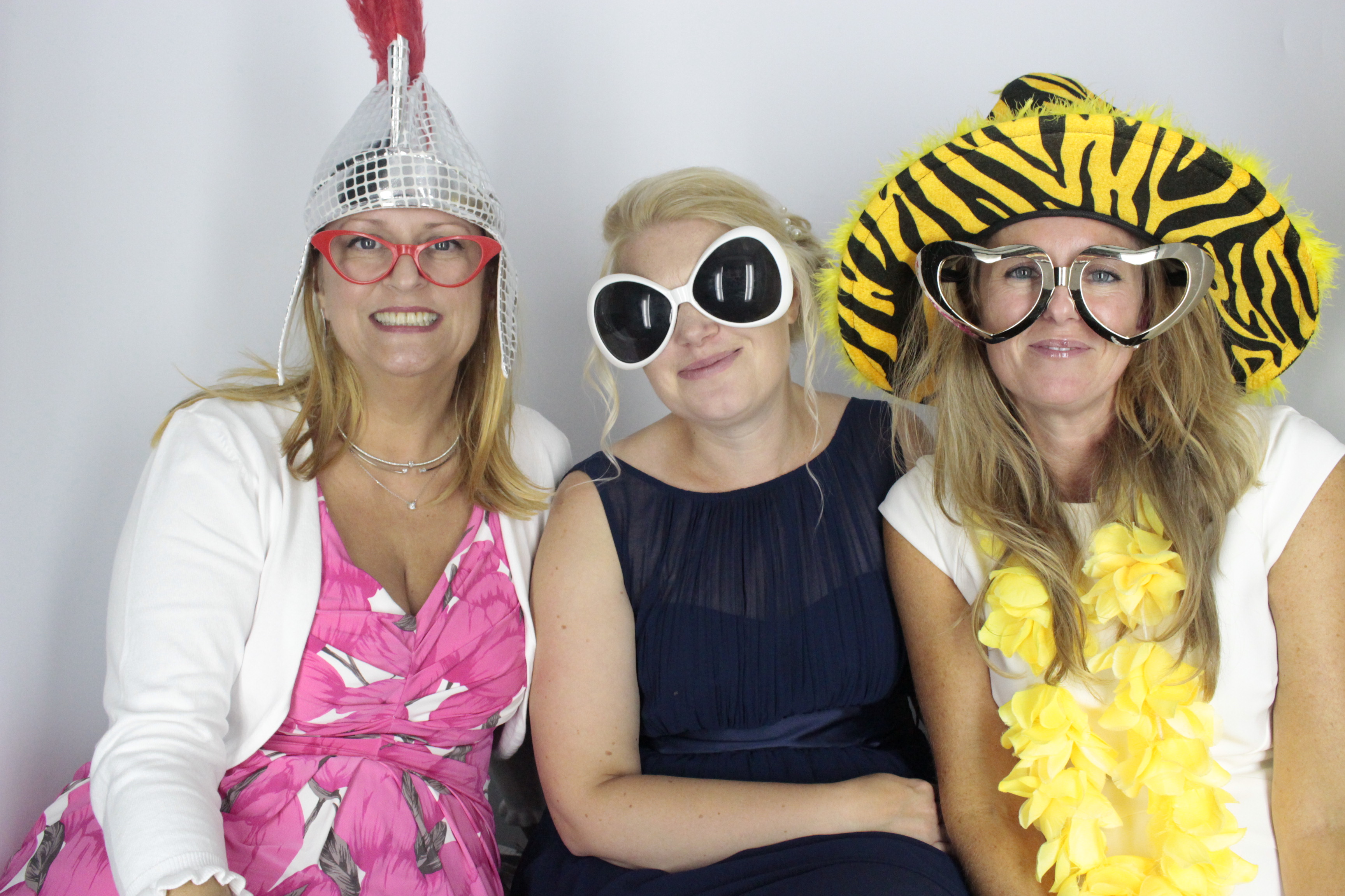  Heather & Daniel's Wedding | View more photos from the event at gallery.myphotoboothexperience.co.uk/u/MyPhotoBoothExperienceLtd/Heather-Daniels-Wedding
